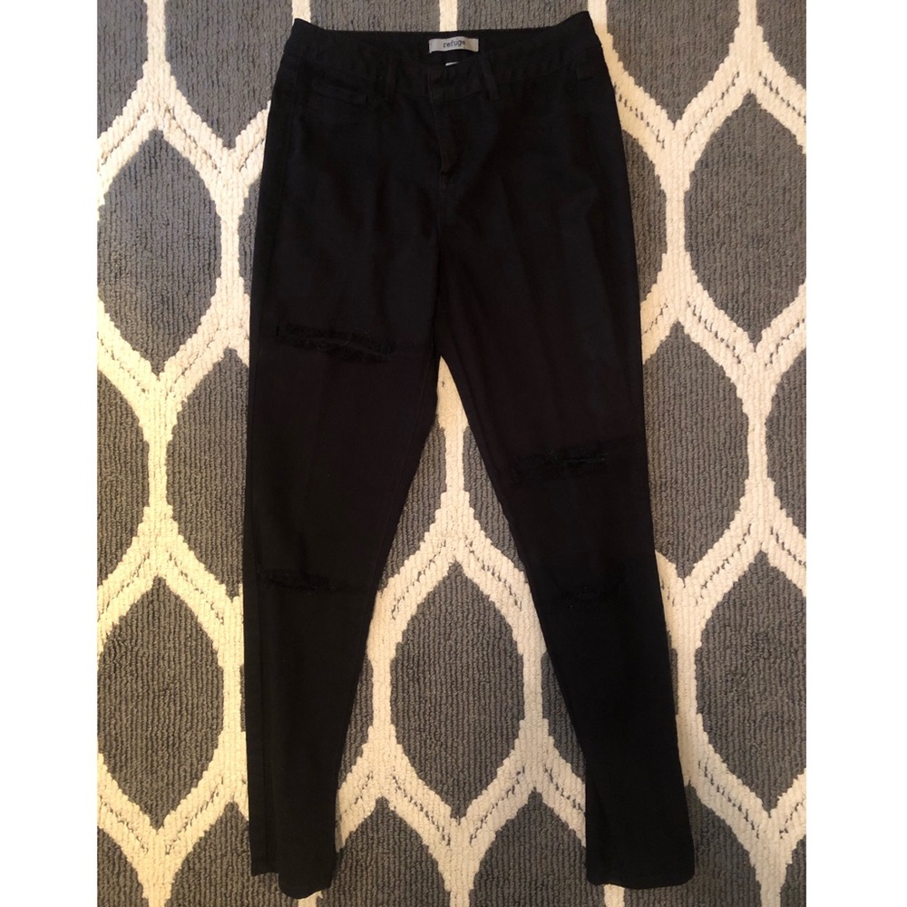 Refuge distressed skinny jeans